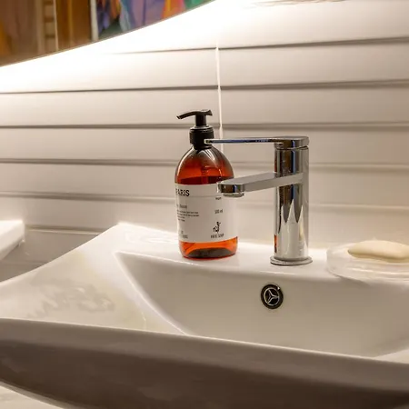 L'ecrin - Climatisation & Wifi - Plein Centre Apartman *